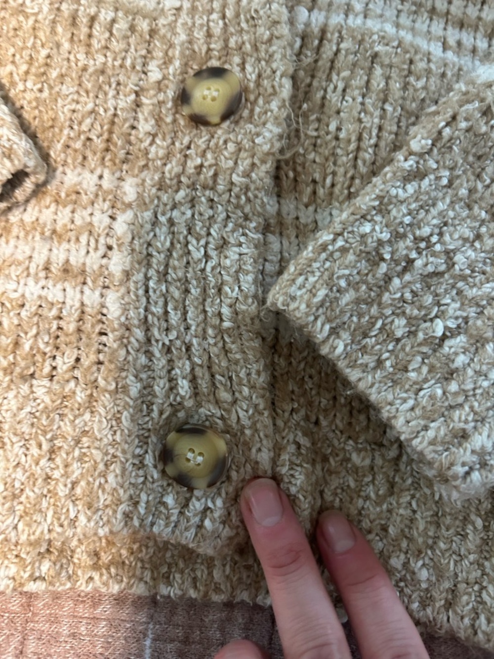Abercrombie & Fitch Cream and Tan Striped V-Neck Cardigan - Picture 4 of 5